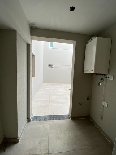 Imagen 8 de 13 de Venta Dpto 3 Amb A Estrenar