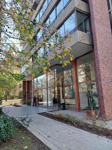 Gran Departamento Con Vista Asegurada. Espacioso Y Tranquilo