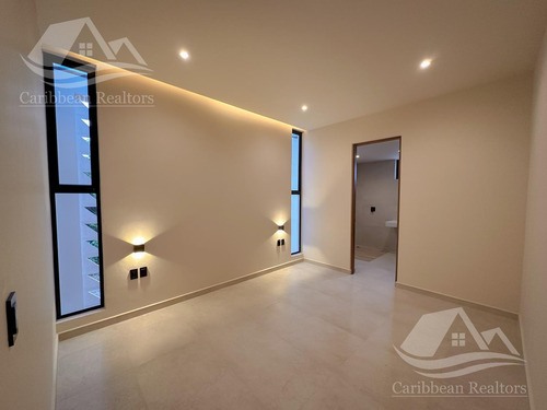 Casa En Venta En Via Cumbres Cancun