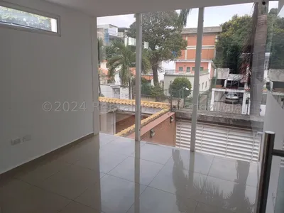 Edificio en alquiler
