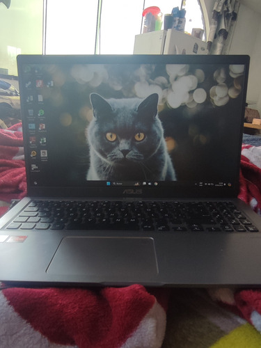 Laptop Asus M515u