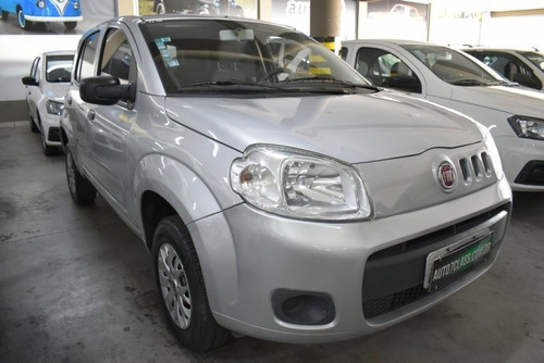 Uno 1.0 Evo Vivace 8v Flex 4p Manual
