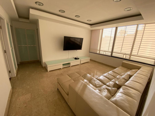 Excelente Apartamento Para Alquilar En Inmejorables Condiciones, Estratégicamente Ubicado En La Urb. Campo Alegre