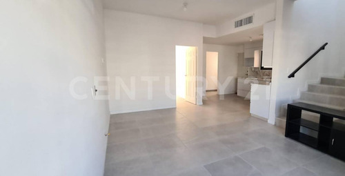 Casa En Renta Via Residencial Etapa I, Chihuahua