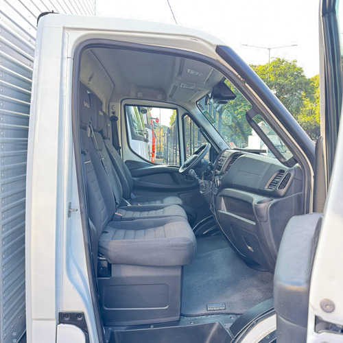 Iveco Daily 35-160 Ano 2022 Baú 4x2 = 35s14 Hr Bongo Master