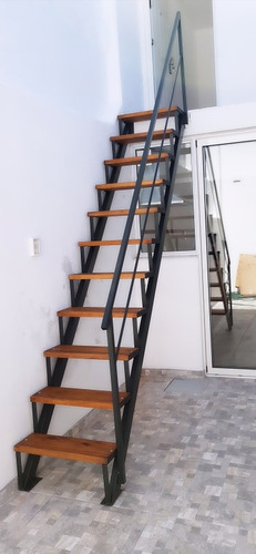 Escaleras Rectas Y Caracol Hierro Y Madera 3900mt