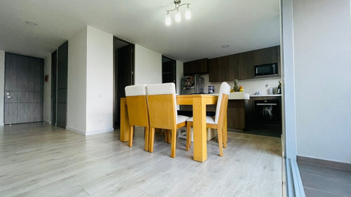 Imagen 10 de 28 de Espectacular Apartamento En Venta, Amplio Balcon Con Vista Garantizada Envigado