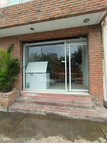 Disponible Para Alquiler. Local Comercial