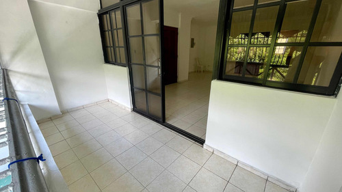 Apartamento En Bueno Aires, Avenida Independencia