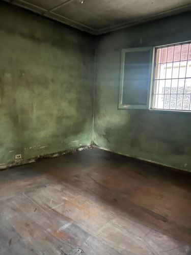 Venta!! Casa A Reciclar Hurlingham