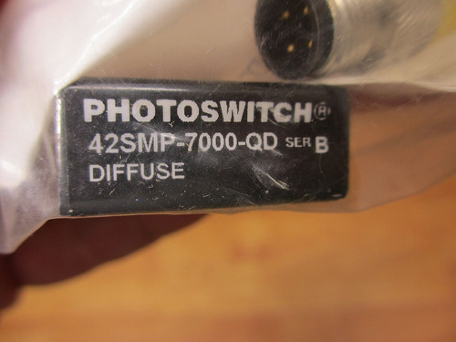 Allen Bradley 42smp-7000-qd *new Sealed* Photoswitch Dif Ccb