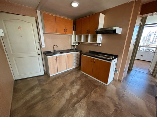 Venta Cómodo Y Céntrico Departamento 2d1b (81681)