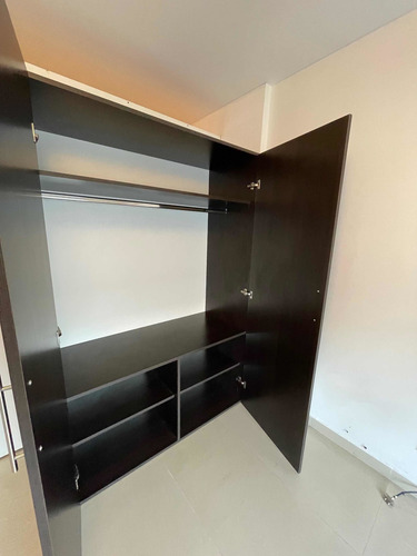 Imagen 11 de 14 de 1 Amb Hecho 3 Amb Lujo Cochera Opc Alegre De 66 M2 Balcón Porcelanat S/indep