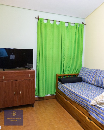 Casa De 3 Dormitorios, Zona Abasto, Hilton