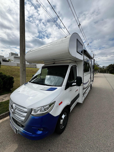Motorhome Sprinter517 2024 Para 6pessoas Viajando E Dormindo