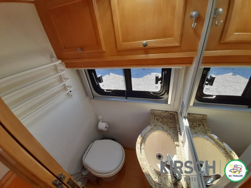 Imagem 14 de 15 de Motorhome Itapoa Aconcagua - Iveco Daily 55c16 Y@w4
