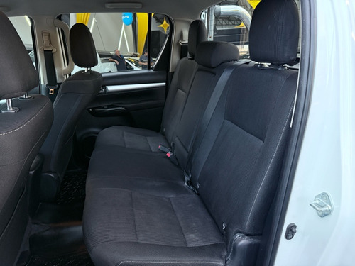 Toyota Picape Cabine Dupla Toyota Hilux Cabine Dupla 2.7 SR CD 4x2 (Flex) (Aut)