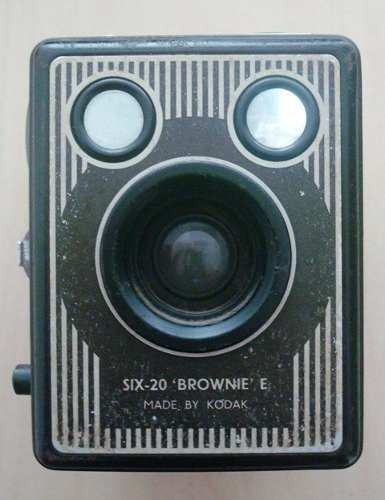 A981 Kodak Six-20 Brownie E Perfeita Década De 40