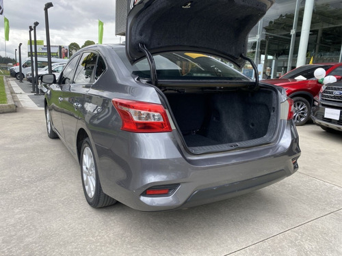 Imagen 5 de 18 de Nissan Sentra Se Sd Mt 2018 - 1800cc