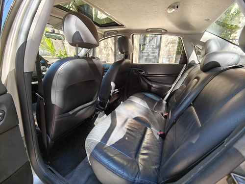 Ford Focus 2.0 Ghia