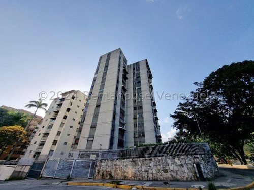 Af En Venta Amplio Apartamento En El Marqués