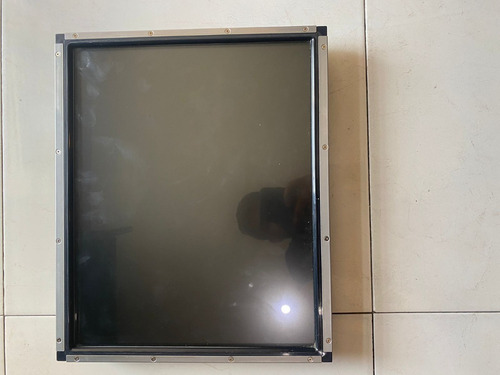 Monitor Elo Touch Kiosco Et1739l, Open Frame, Con Base (Reacondicionado)