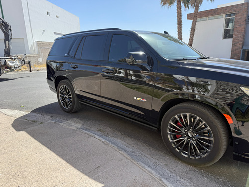 Cadillac Escalade-V 6.2 Premium Luxury