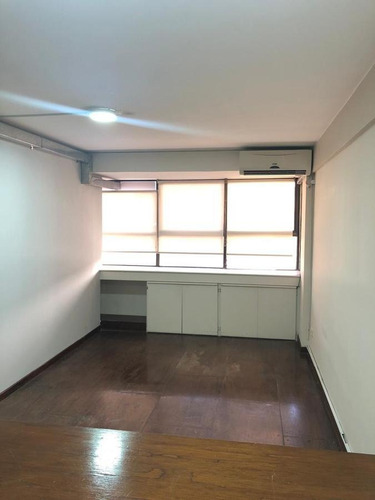 Imagen 3 de 10 de Venta Oficina Amplia - Sarmiento 700 - Centro