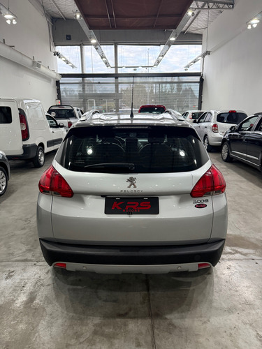 Peugeot 2008 1.6 Feline