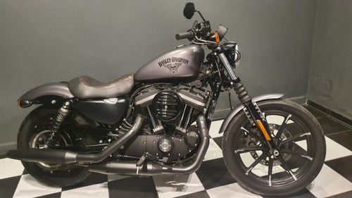 Imagen 1 de 15 de Harley Davidson Sportster 883 Iron 