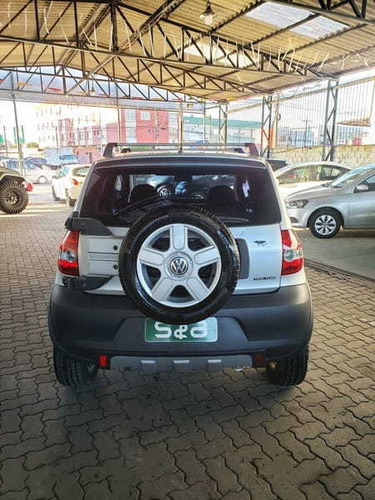 Volkswagen - Crossfox Hatch 1.6 8v 4p 2008