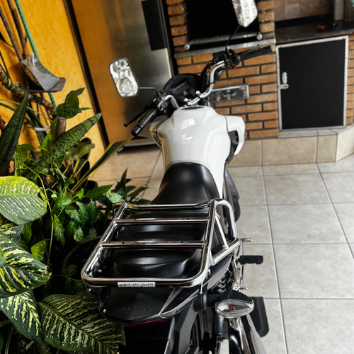 Moto Impecável Com Dois Pneus Novos