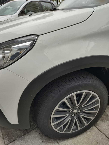 Peugeot 2008 Active 1.6 (m)