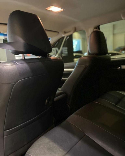 Imagen 7 de 9 de Toyota Hilux 4x4 Aut
