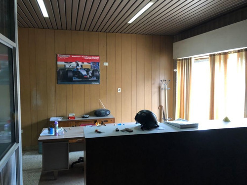 Imagen 3 de 6 de Local En Venta En Villa Libertad