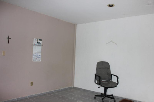 Bodega Con Oficina En Renta Col. Centro Tuxpan Veracruz