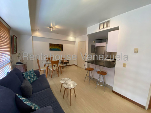 Alquiler De Departamento En El Rosal #25-16925