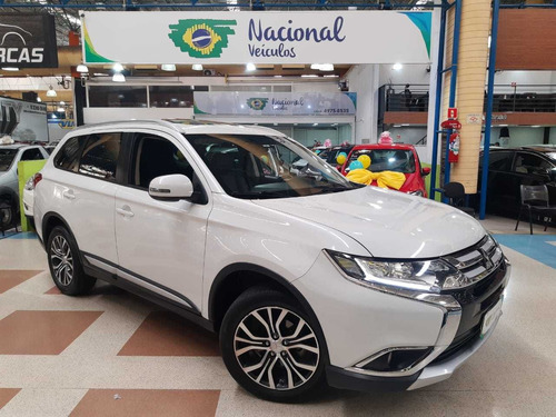 Imagem 1 de 12 de Mitsubishi Outlander 2017 2.0 L4 Cvt 5p **64 Mil Km**