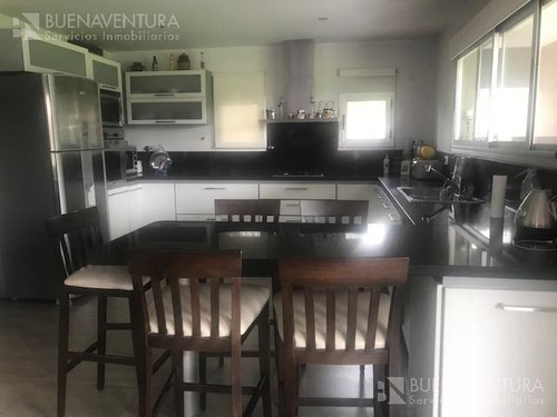 Imagen 4 de 18 de Casa - Fincas De Iraola Ii