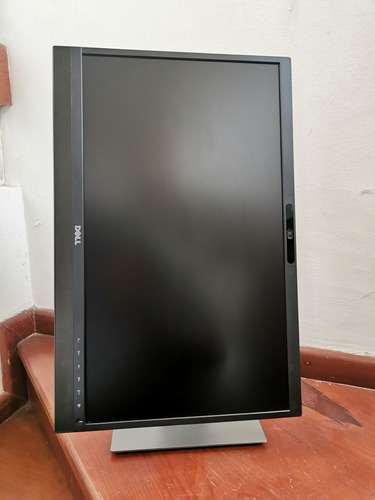 Monitor Dell P2418hzm Webcam Micrófono 24 Hdmi Displayport (Reacondicionado)