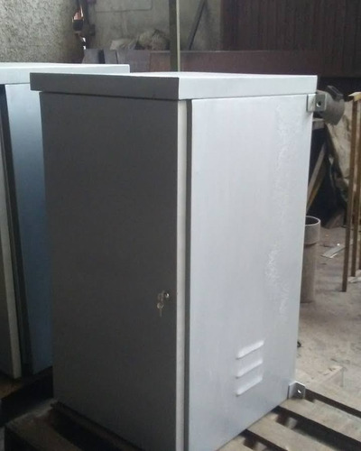 Imagen 2 de 8 de Caja Rack Dvr Data Fabricante A Medida Nema