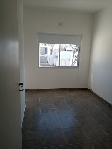 Imagen 22 de 29 de Duplex Dos Dormitorios