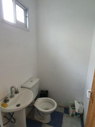 Imagen 11 de 30 de Casa De 3 Dormitorios (96 M2) Local Comercial (114 M2) - Excelente Estado