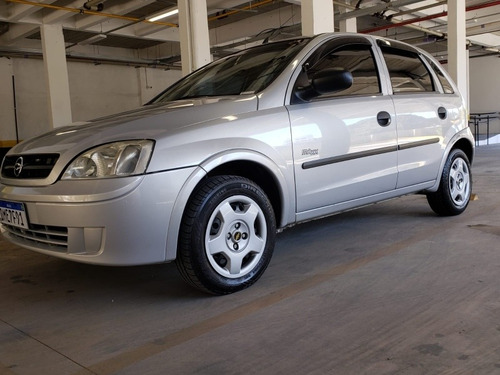 Imagem 10 de 14 de Chevrolet Corsa 2005 1.0 Maxx 5p