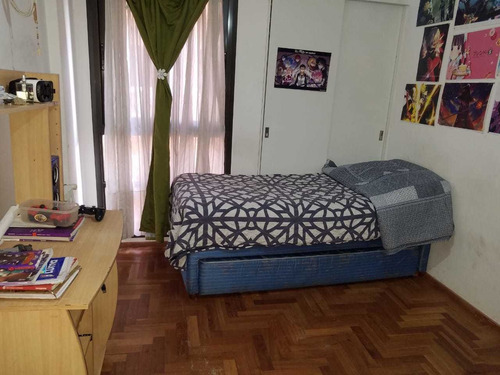Retasado-25 De Mayo Esq.david Luque-2 Dorm-vestidor-cochera-balcon-recibe Menor
