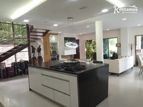 Casa En Arriendo En Aves Maria. Cod A775563