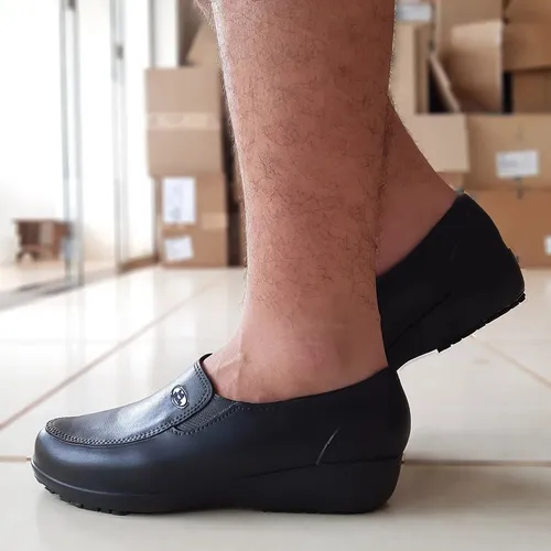 Sapatos femininos best sale para serviços gerais