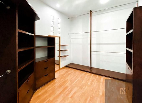 Venta Espectacular Casa En Sayavedra