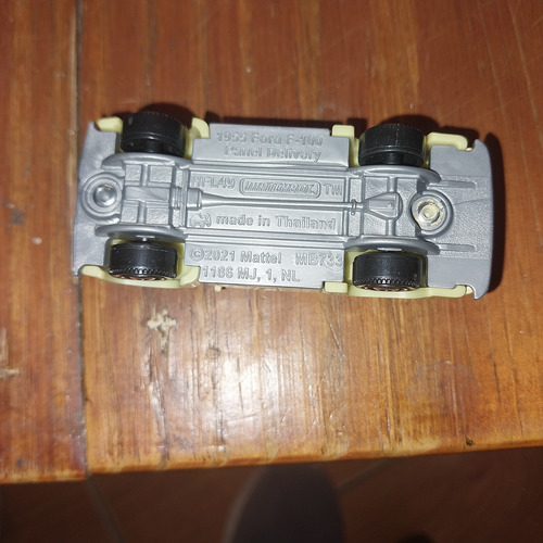 Matchbox 1955 Ford F100 Panel Delivery Beige (Usado)