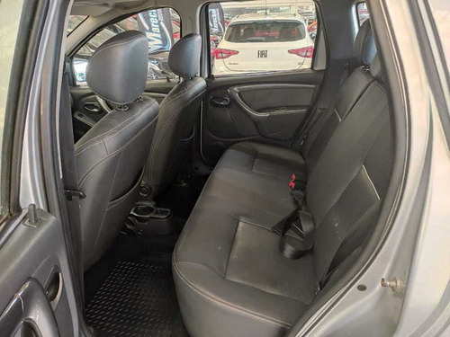 Imagem 10 de 12 de Renault Duster 1.6 Dynamique 4x2 16v Flex 4p Manual 2013